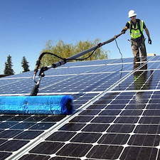 Efficient-Commercial-and-Industrial-Solar-Panel-Cleaning-Service-in-Sussex-County-NJ 0