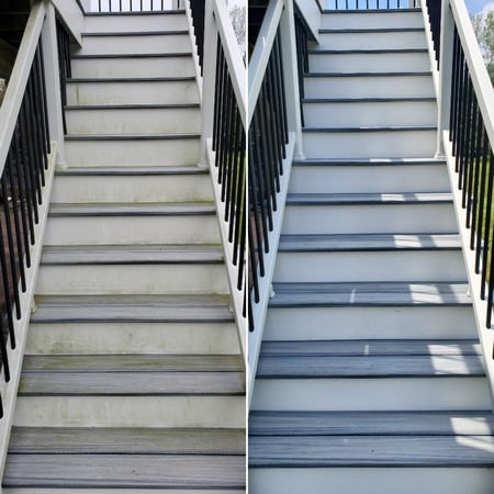 House washing vinyl siding